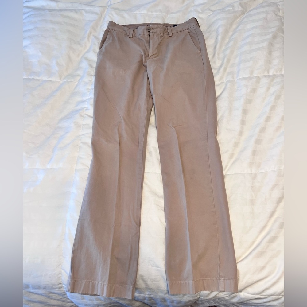 Tan Vineyard Vines khaki pants (30x32)